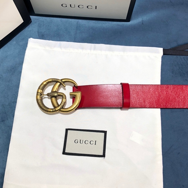 スーパーコピーグッチベルト素材ディテール